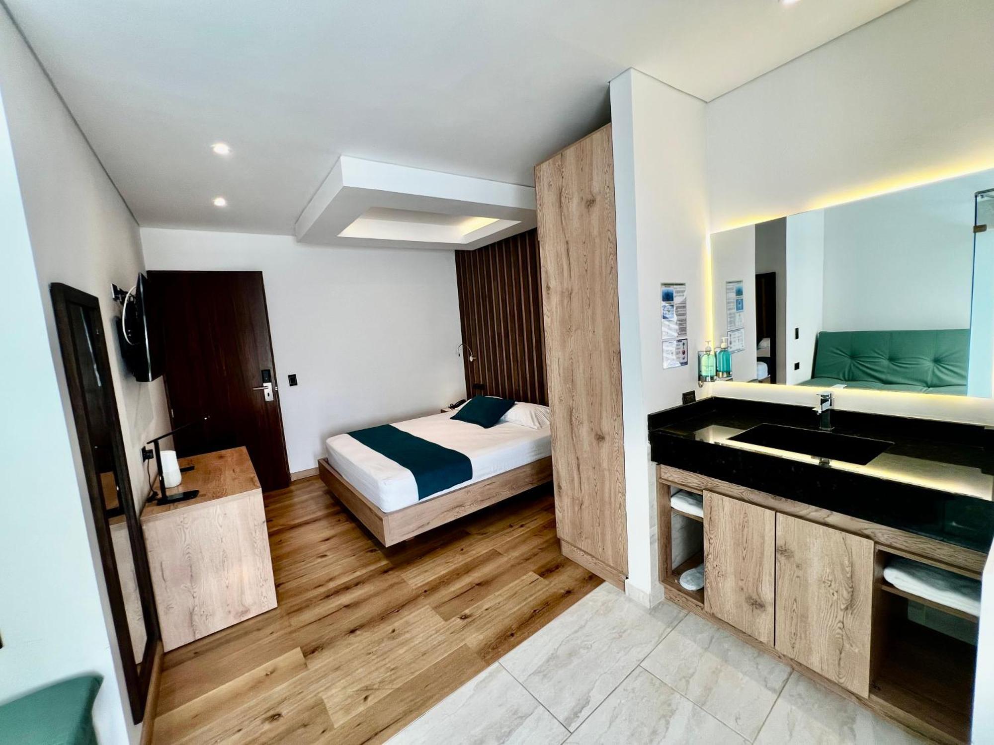 Hotel Toscana Oriente ริโอเนโกร ภายนอก รูปภาพ